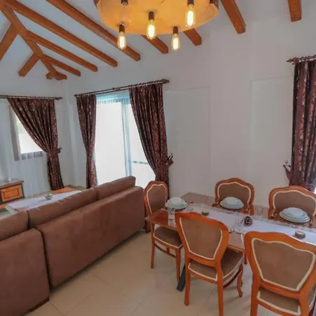 Likya Labis 2+1 Villa, Oezel Havuzlu, *