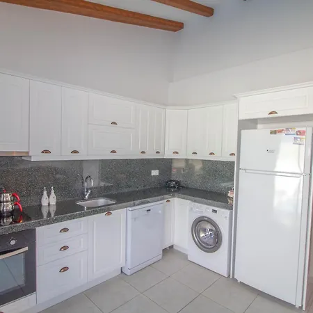 Likya Labis 2+1 Villa, Oezel Havuzlu, Villa *